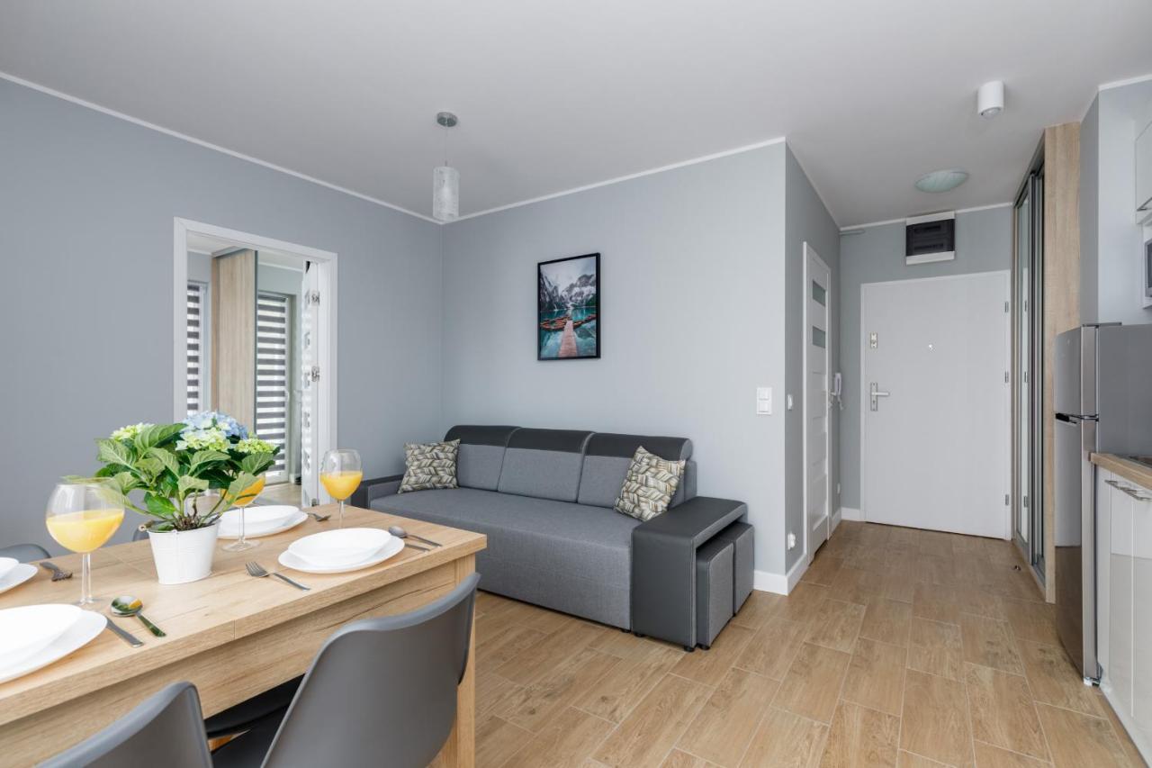 Apartment With Parking 500 M From The Sea By Noclegi Renters Мендзиводзе Екстериор снимка