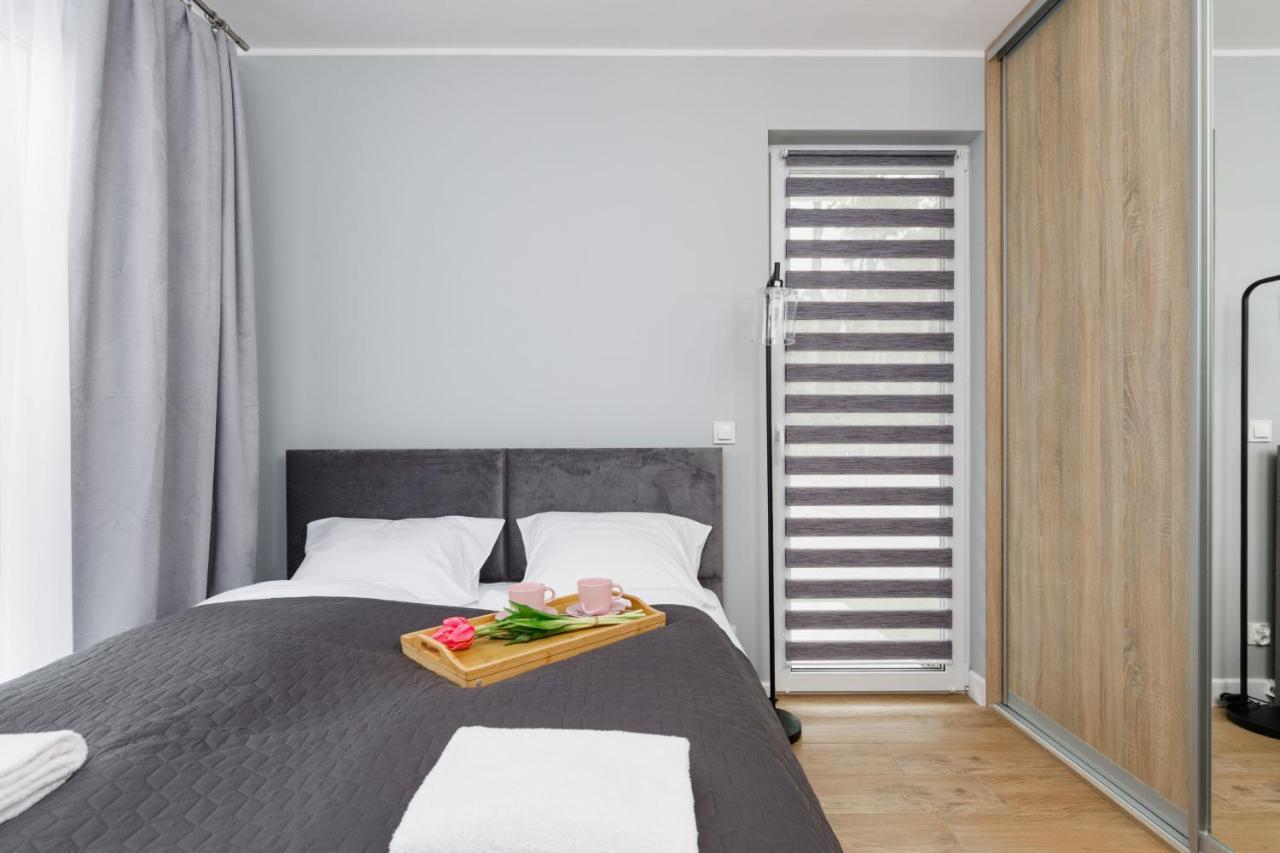 Apartment With Parking 500 M From The Sea By Noclegi Renters Мендзиводзе Екстериор снимка