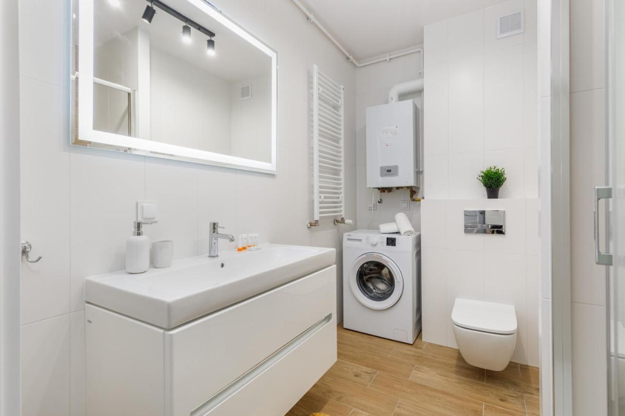 Apartment With Parking 500 M From The Sea By Noclegi Renters Мендзиводзе Екстериор снимка