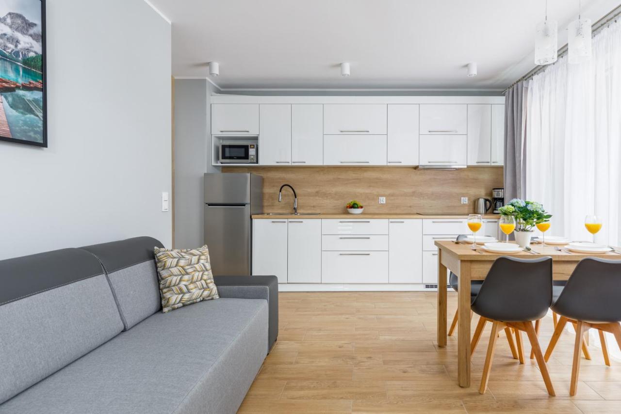 Apartment With Parking 500 M From The Sea By Noclegi Renters Мендзиводзе Екстериор снимка