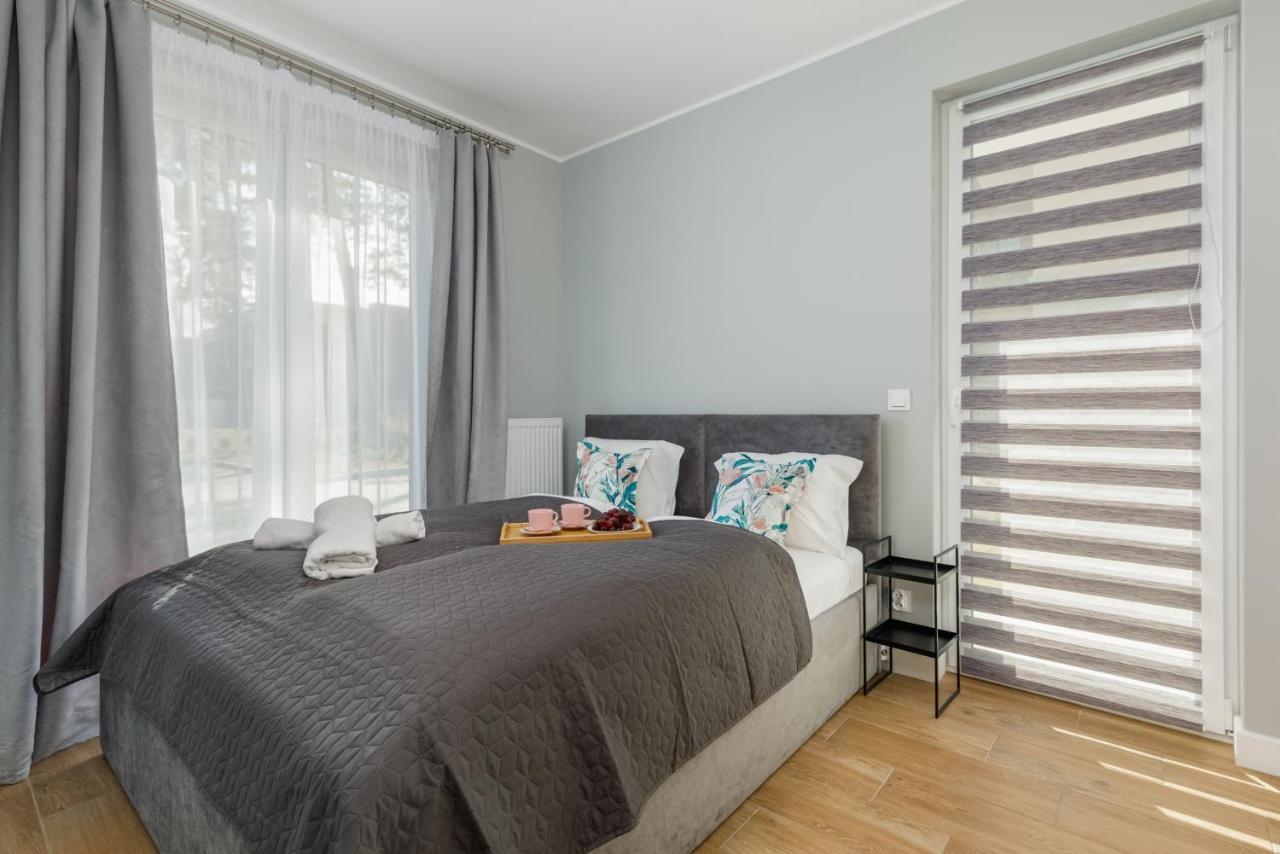 Apartment With Parking 500 M From The Sea By Noclegi Renters Мендзиводзе Екстериор снимка
