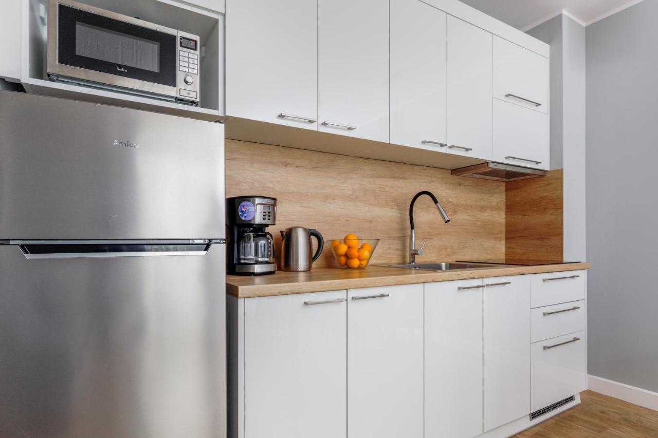 Apartment With Parking 500 M From The Sea By Noclegi Renters Мендзиводзе Екстериор снимка