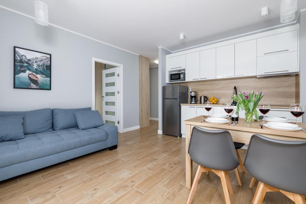 Apartment With Parking 500 M From The Sea By Noclegi Renters Мендзиводзе Екстериор снимка