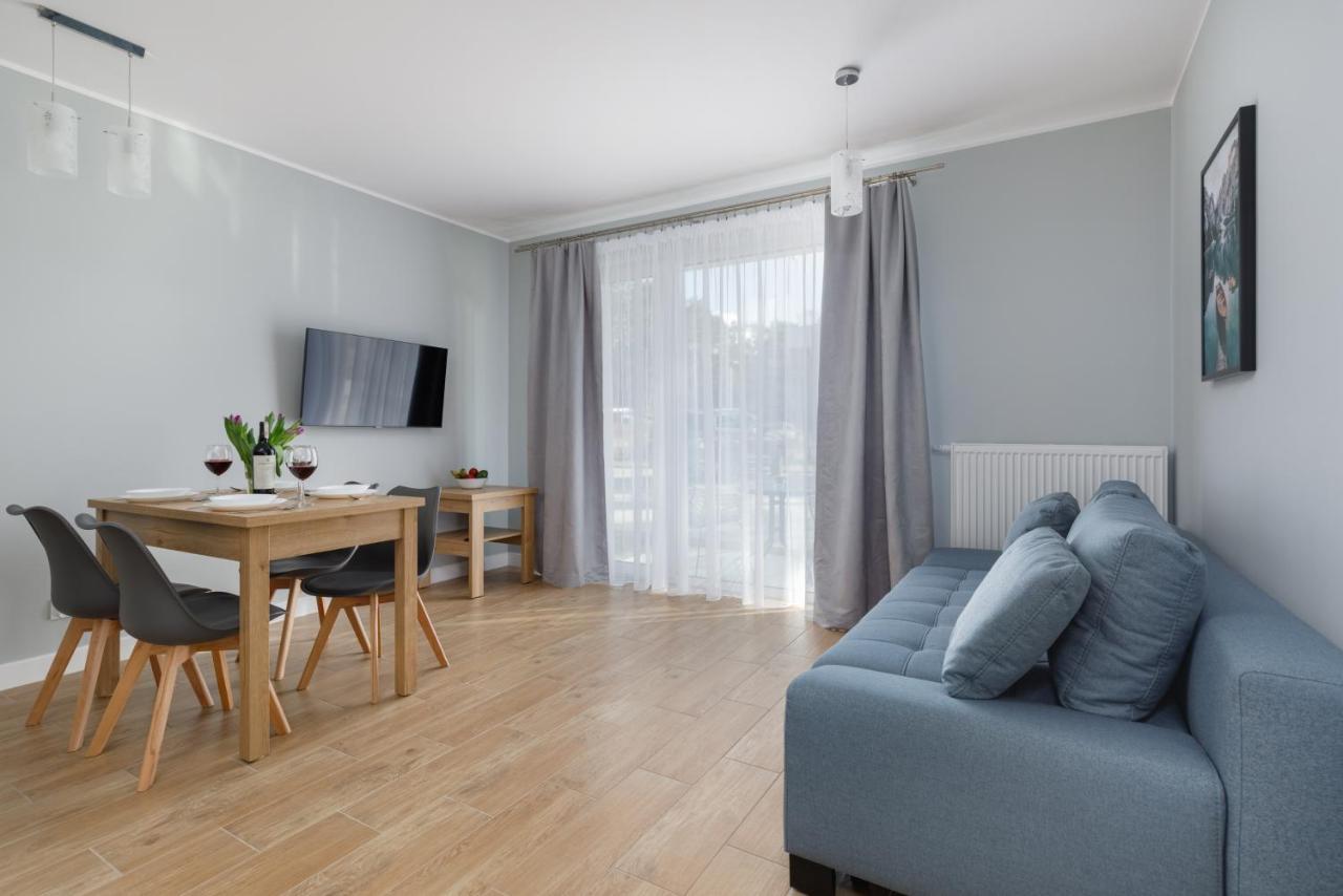 Apartment With Parking 500 M From The Sea By Noclegi Renters Мендзиводзе Екстериор снимка