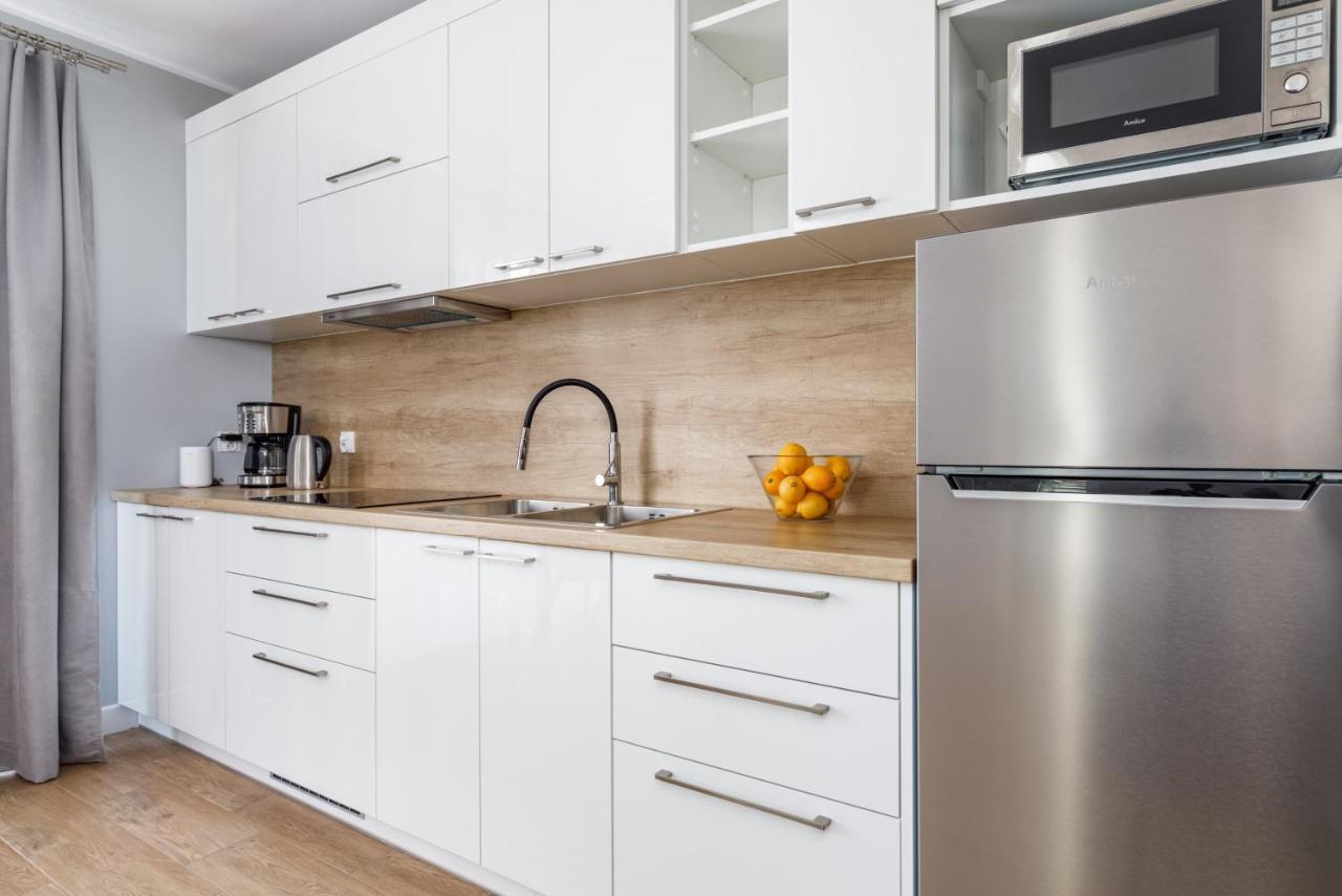 Apartment With Parking 500 M From The Sea By Noclegi Renters Мендзиводзе Екстериор снимка