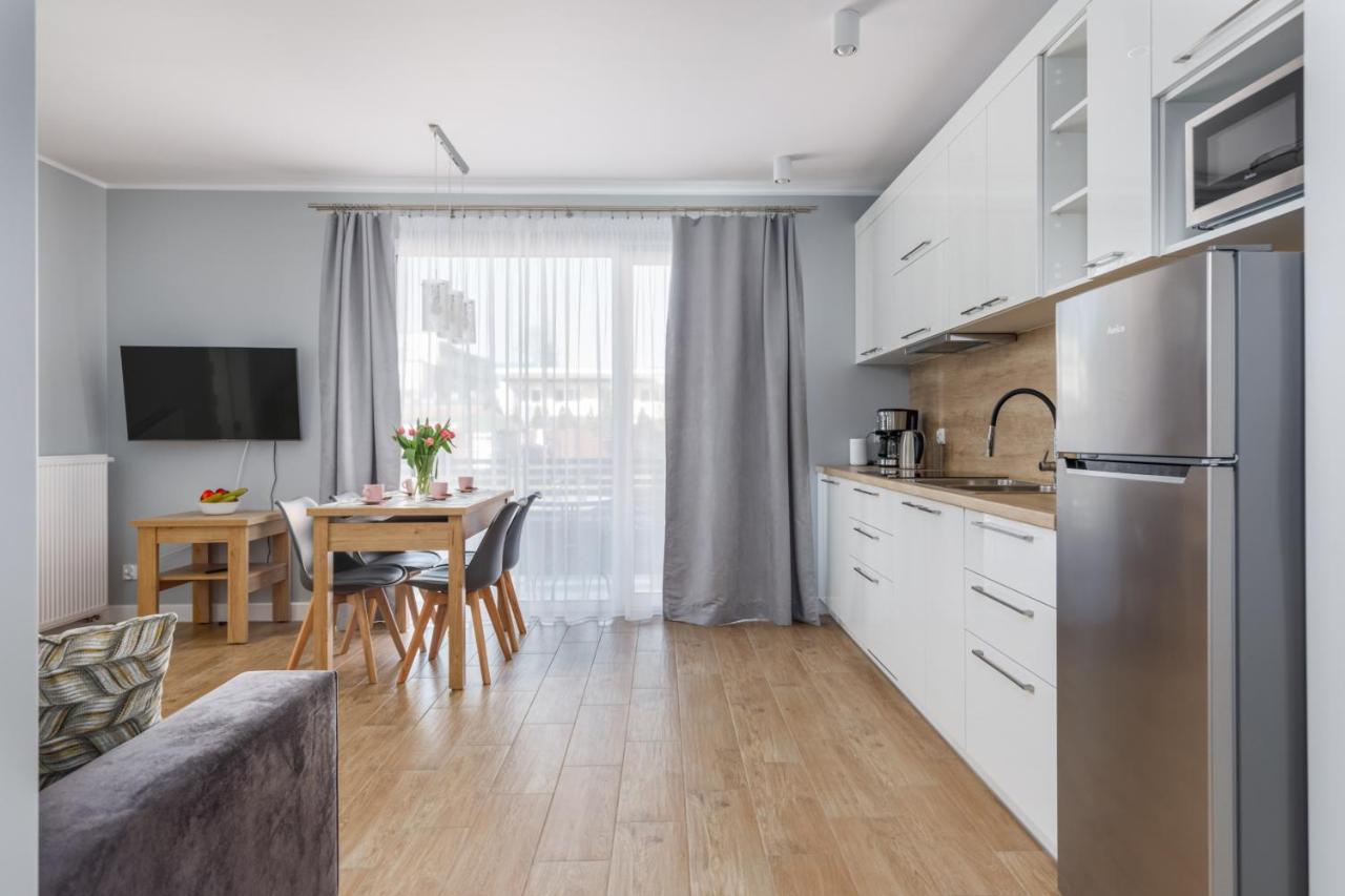 Apartment With Parking 500 M From The Sea By Noclegi Renters Мендзиводзе Екстериор снимка